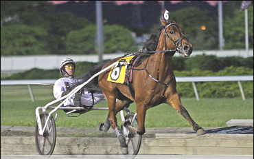 Arch Madness - 10รฅr og still going srong