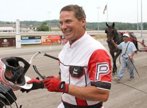 Amerikanske Dave Palone jagter Heinz Wewering for at bliver verdens mest vindende travkusk.